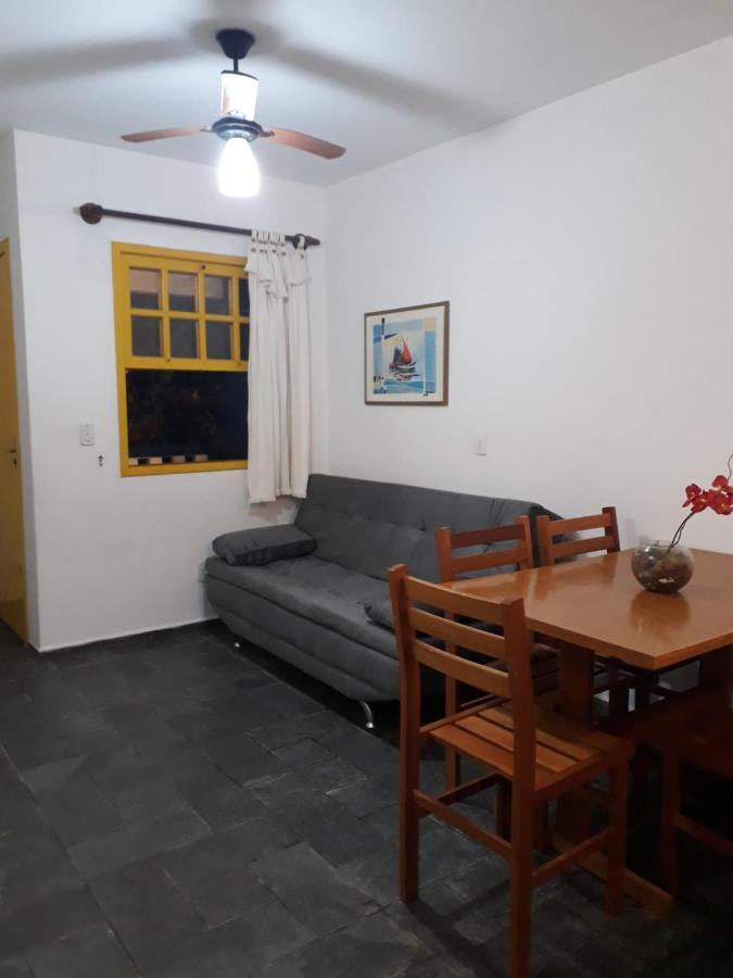 Residencial Colonial Amarelo A 150M Da Praia De Mariscal Aparthotel Bombinhas Esterno foto