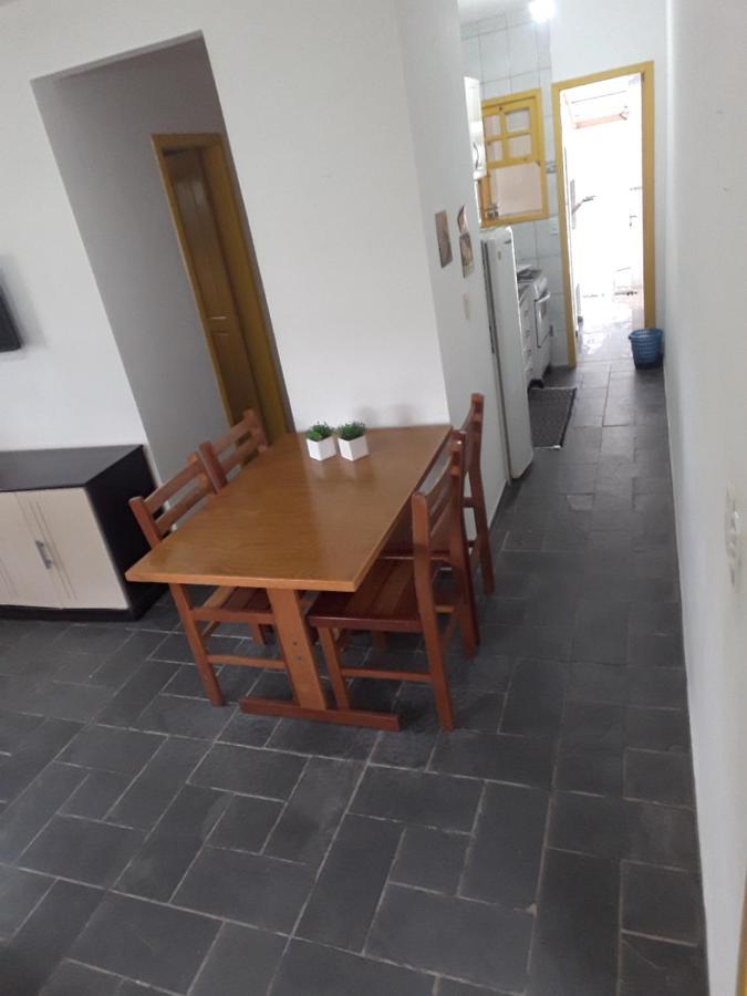 Residencial Colonial Amarelo A 150M Da Praia De Mariscal Aparthotel Bombinhas Esterno foto